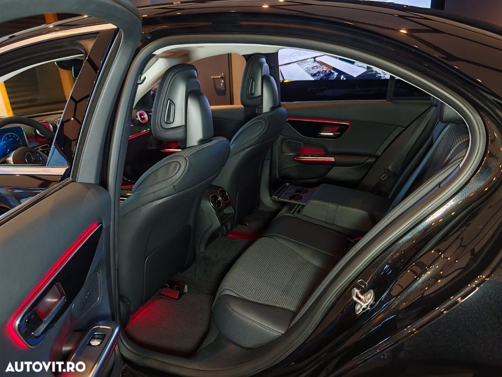 Mercedes-Benz C - 19