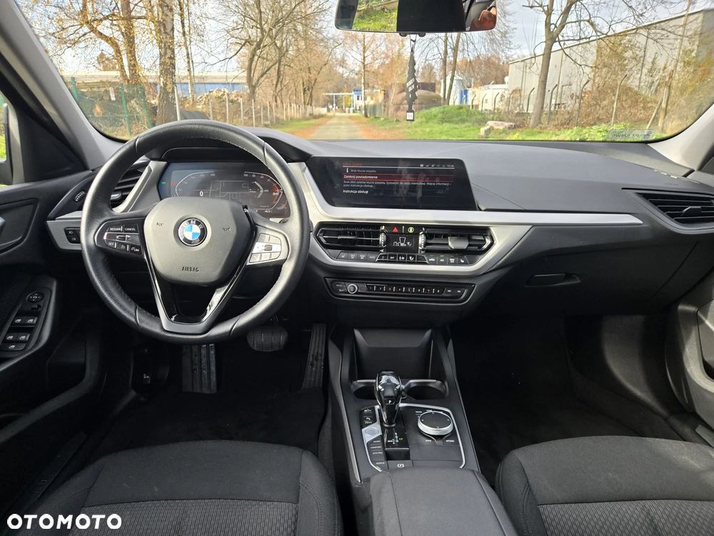 BMW Seria 1 118i Advantage - 16