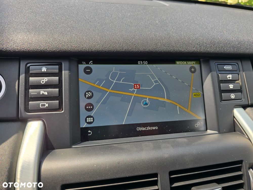 Land Rover Discovery Sport - 32