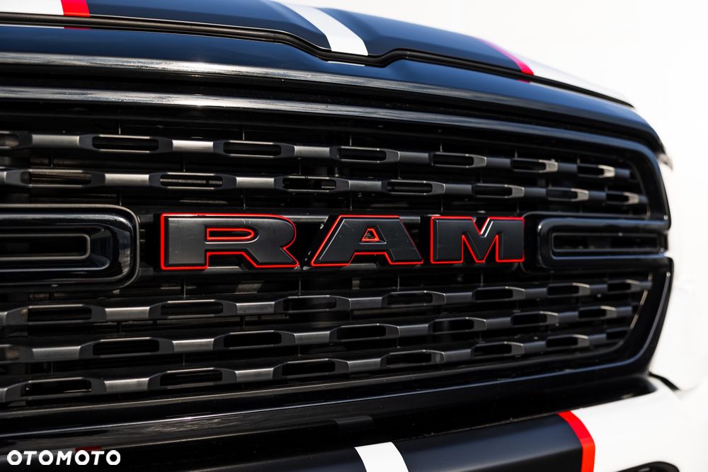 RAM 1500 - 13