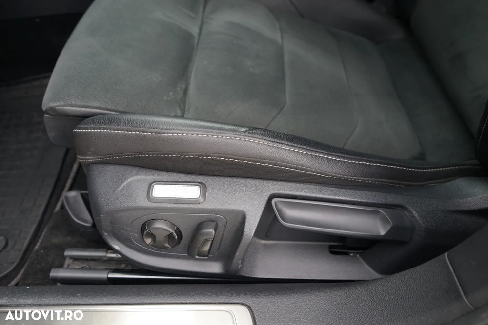 Volkswagen ARTEON 2.0 TDI 4Motion DSG R-Line - 12