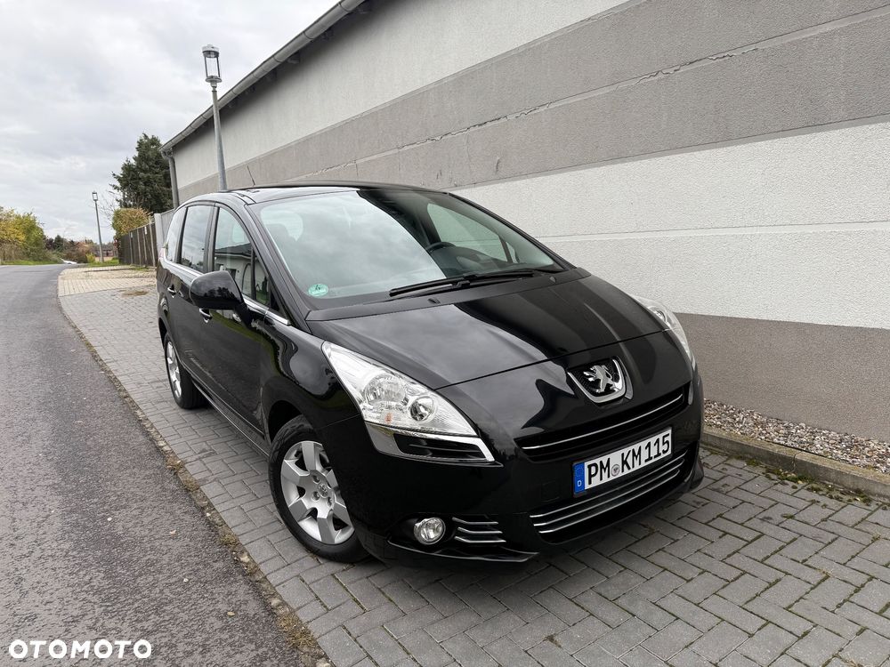 Peugeot 5008 2.0 HDi Family 7os - 2