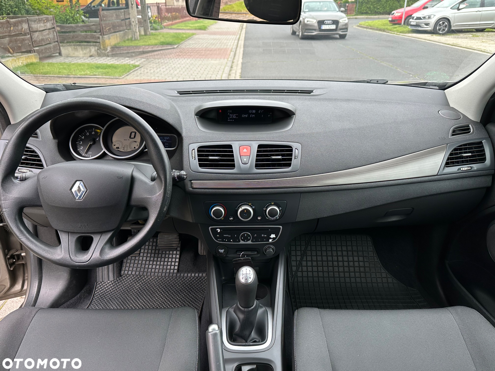 Renault Megane 1.6 16V 100 Expression - 6