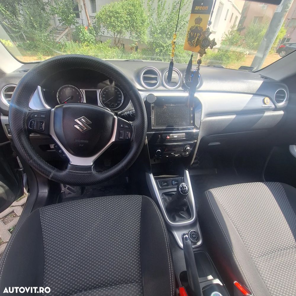 Suzuki Vitara 1.6 4X4 Passion - 11