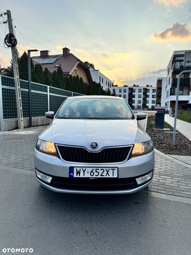 Skoda RAPID 1.6 TDI DPF Ambition - 4