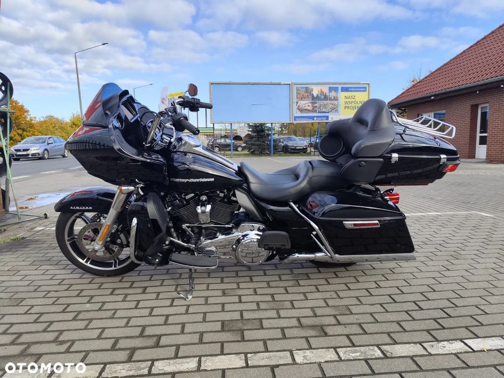 Harley-Davidson Touring Road Glide - 6