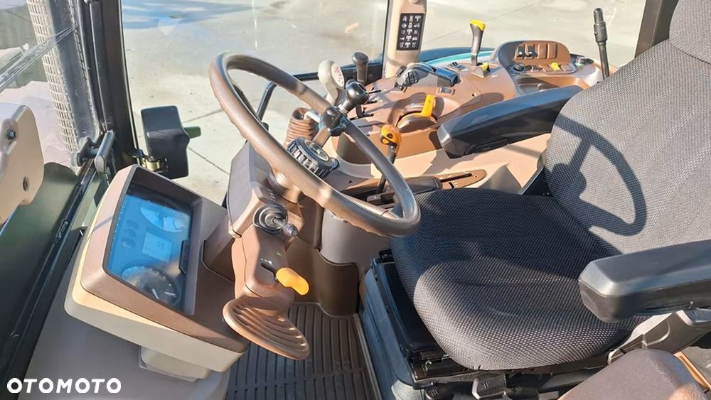 John Deere 5820 Premium pełne wyposażenie - 11