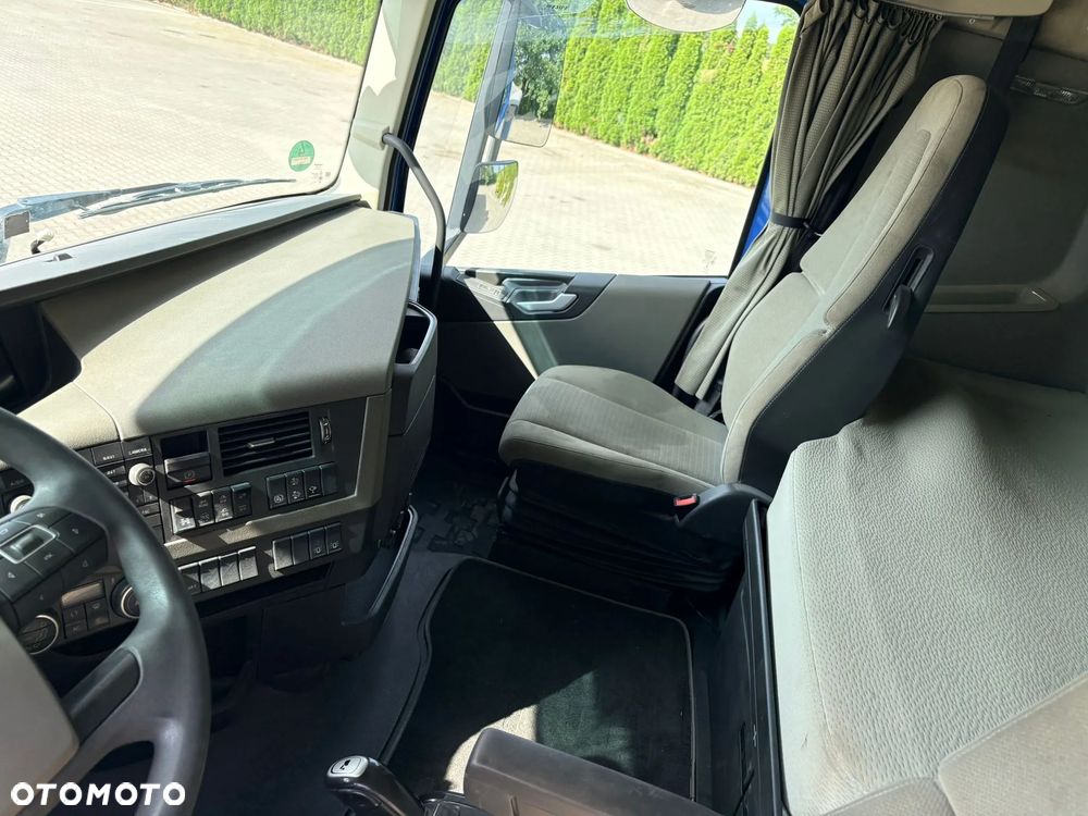 Volvo FH550 6x4 EURO6 WYWROTKA IZOTERMA Z HYDROBURTĄ - 30