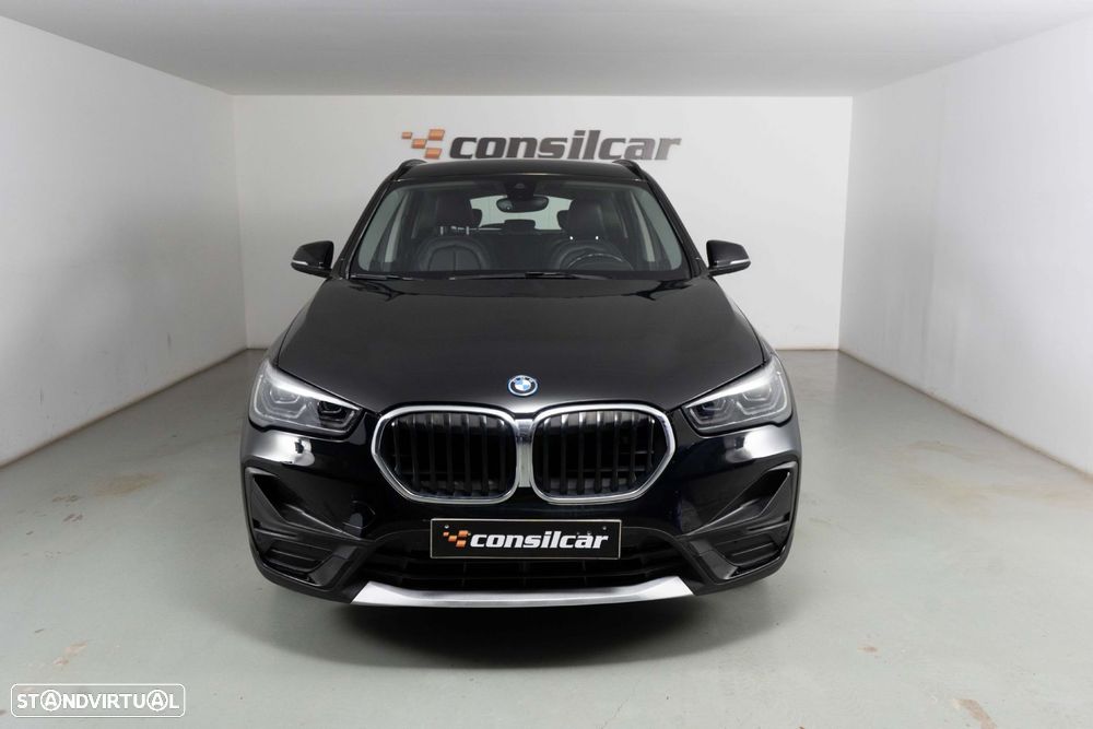 BMW X1 25 e xDrive Corporate Edition - 2