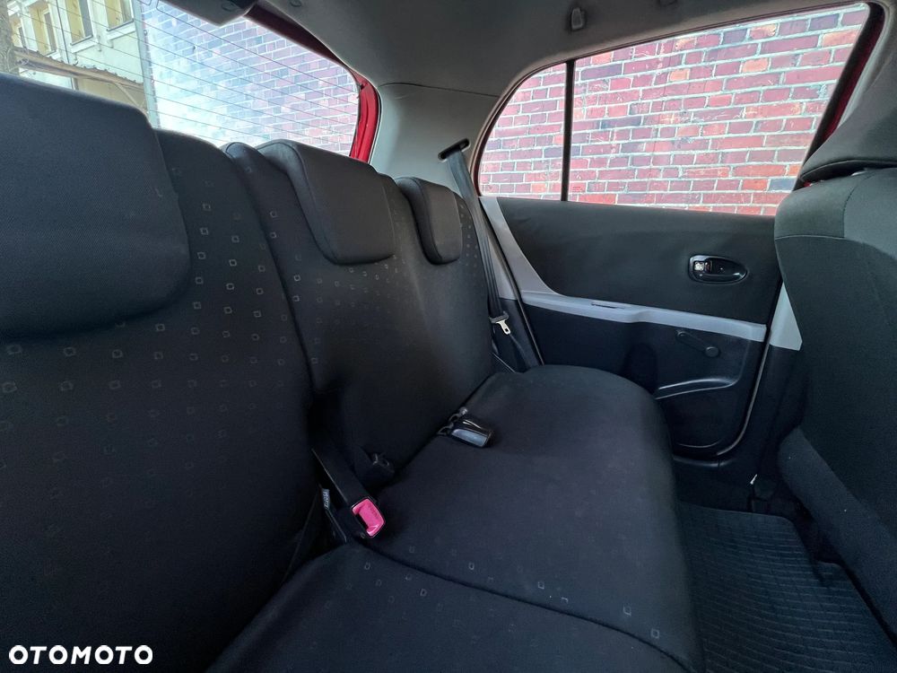 Toyota Yaris - 20