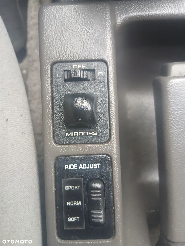 Ford Probe 2.2 GL - 19