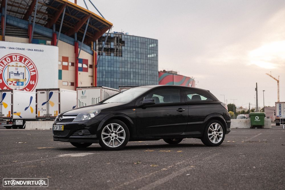Opel Astra GTC 1.7 CDTI - 1