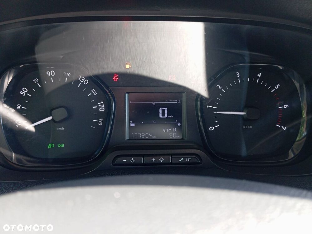 Toyota PROACE - 14