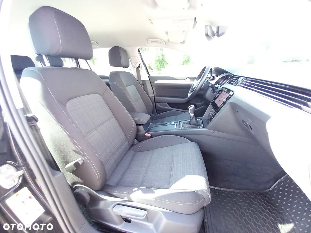Volkswagen Passat 1.5 TSI EVO Business - 14