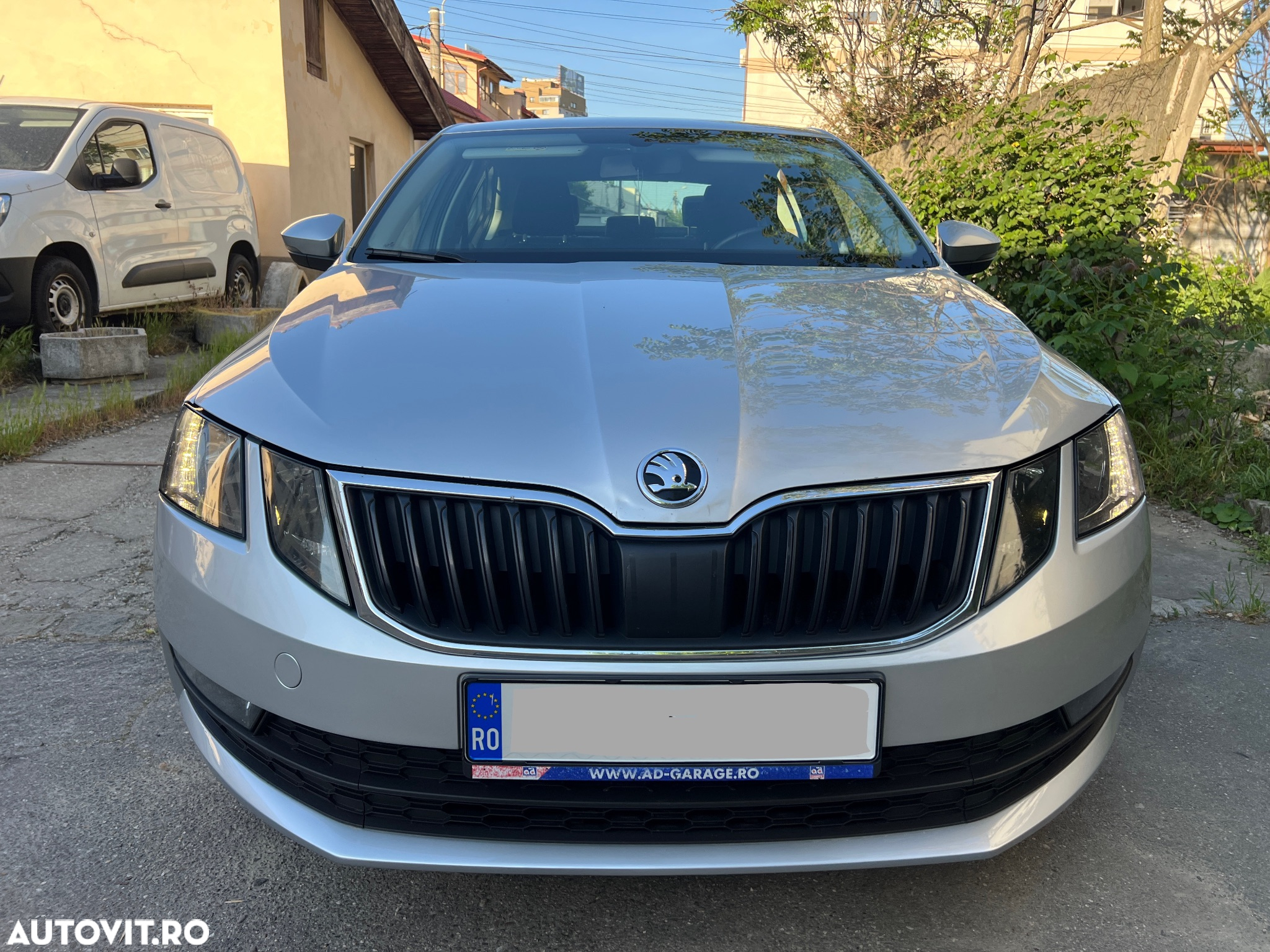 Skoda Octavia 1.6 TDI Ambition - 12