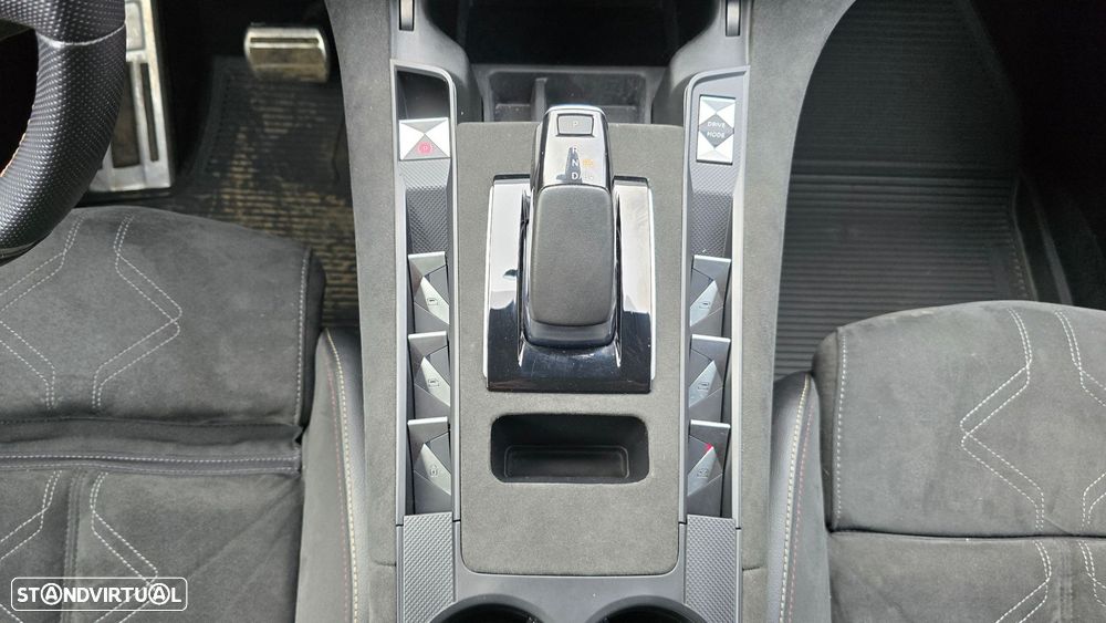 DS DS7 Crossback - 45