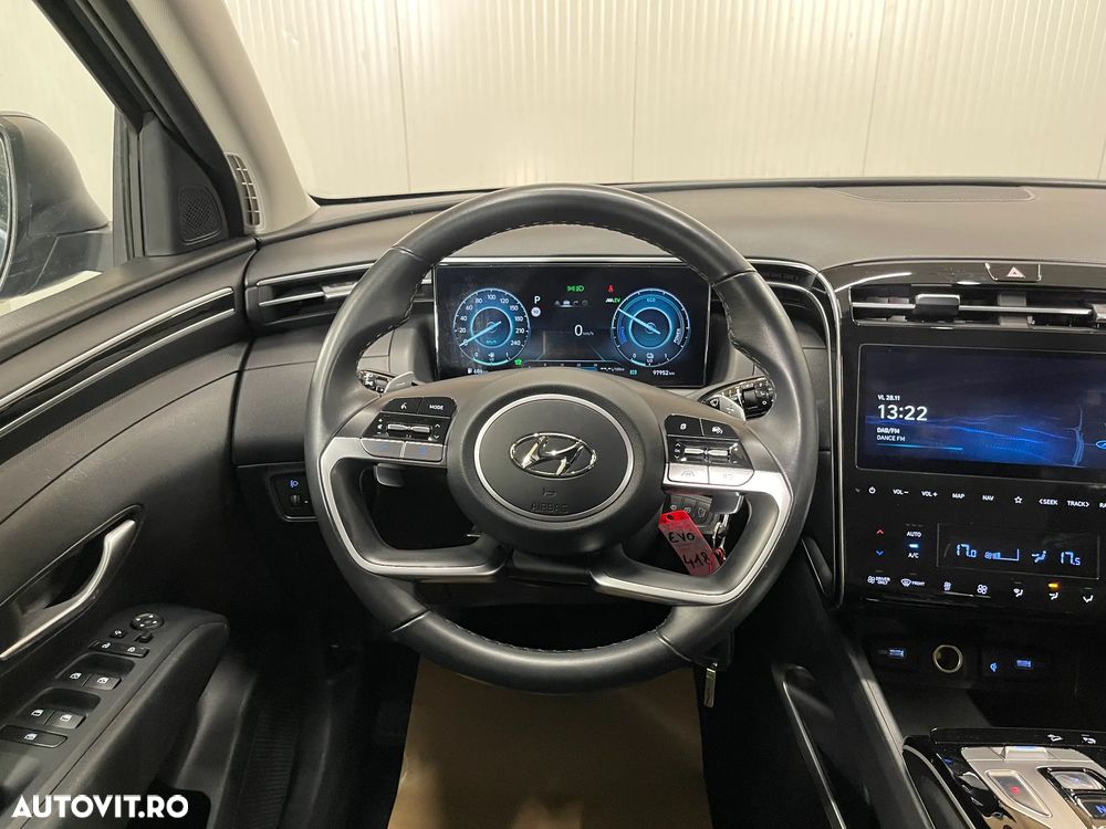 Hyundai Tucson 1.6 T-GDi HEV 2WD Advantage - 6