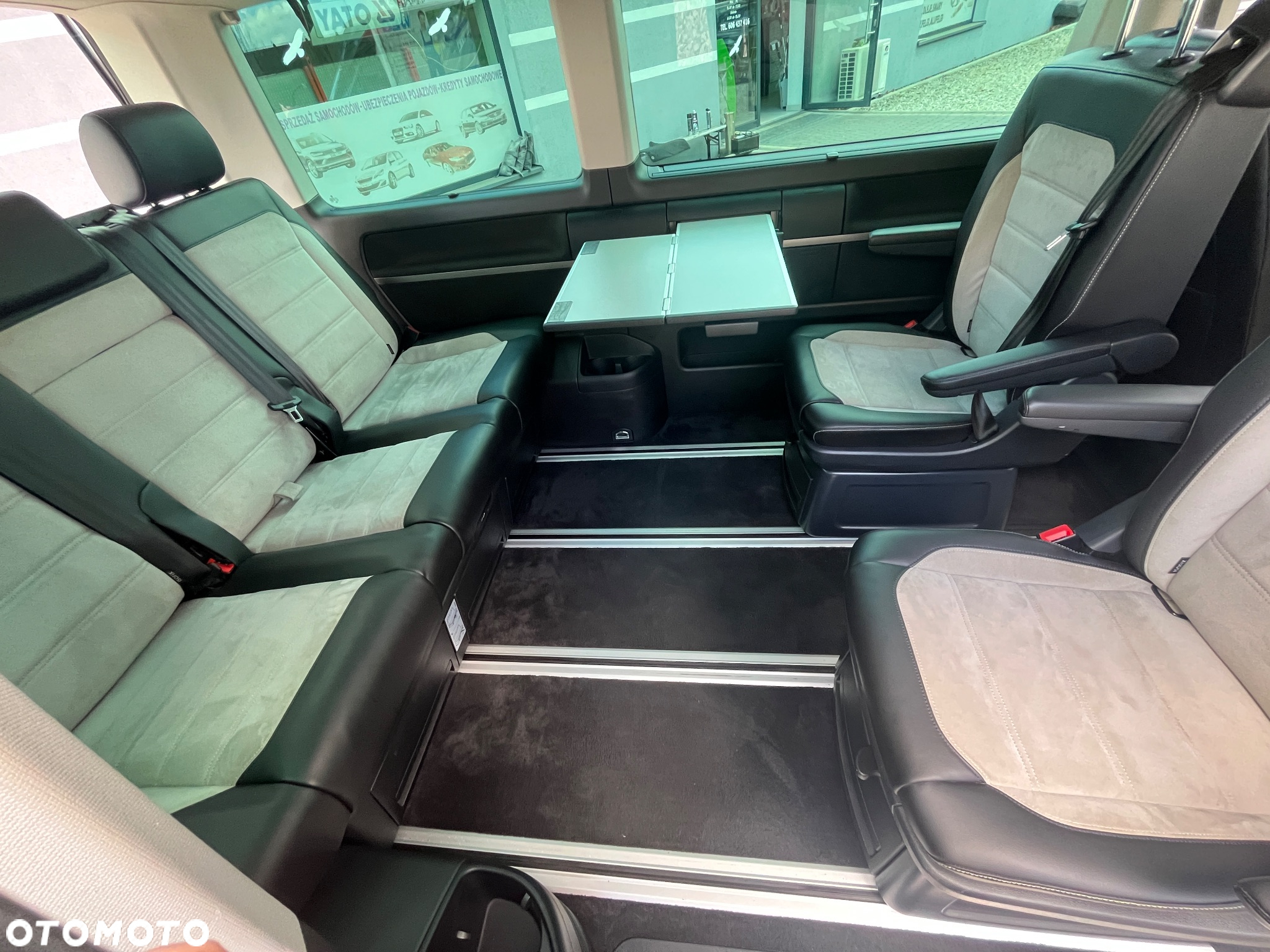 Volkswagen Multivan 2.0 BiTDI L1 Generation SIX 4Motion DSG - 31