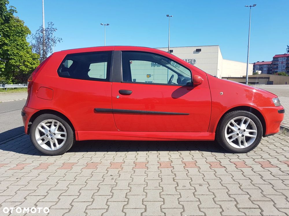Fiat Punto 16V HGT - 8