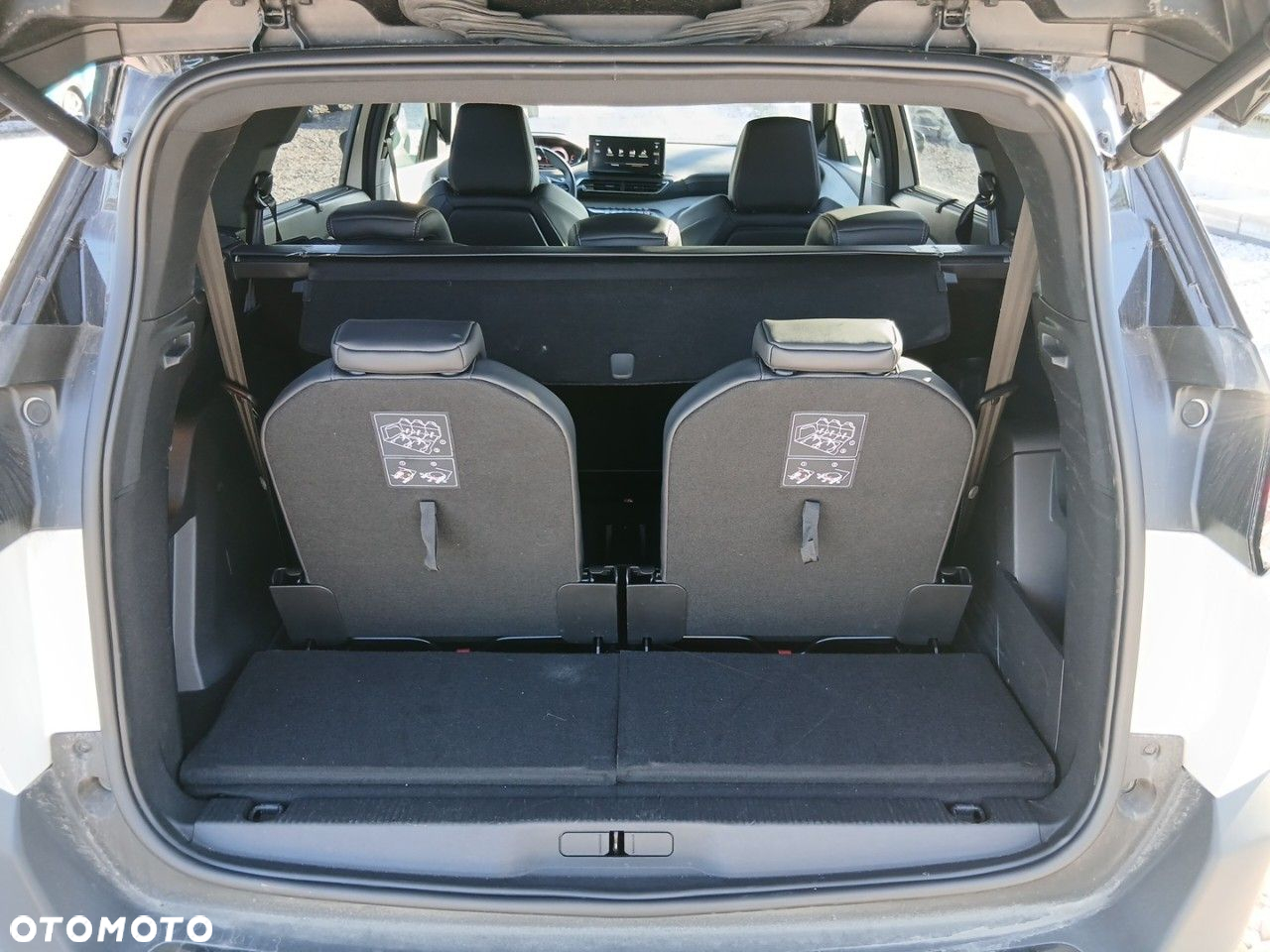 Peugeot 5008 1.5 BlueHDi GT S&S EAT8 - 6