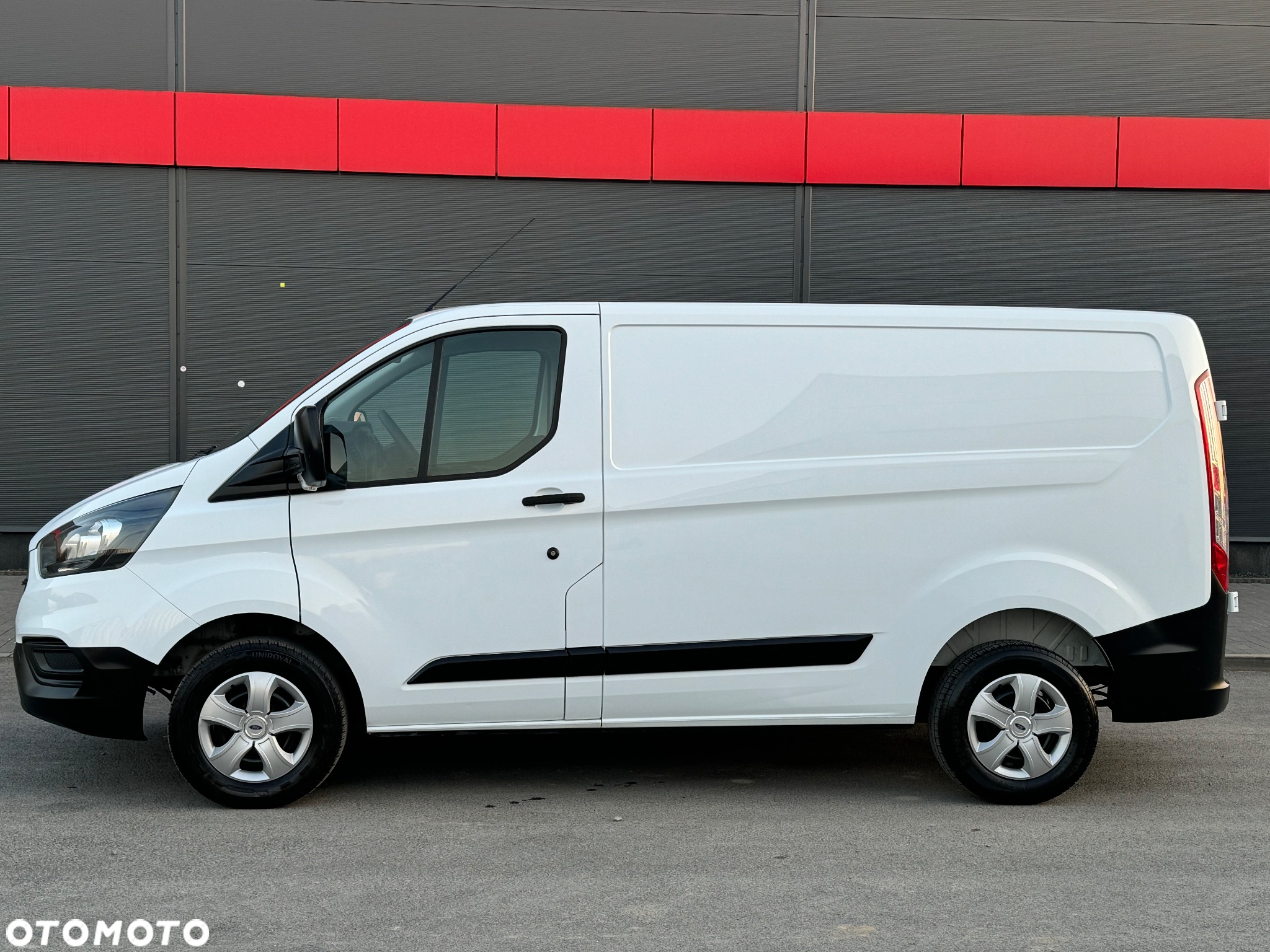 Ford Transit Custom - 9