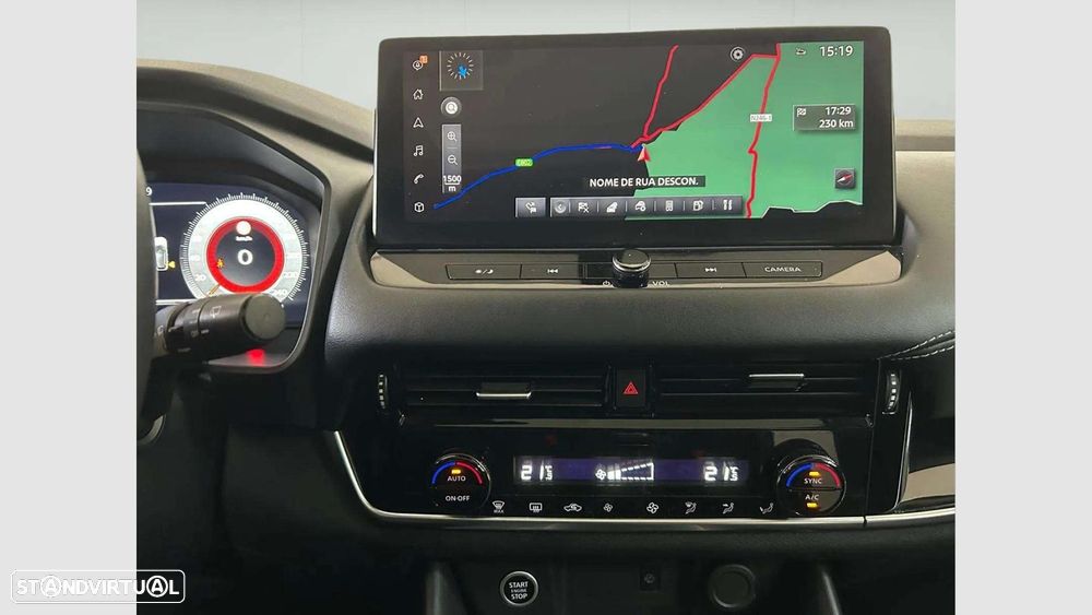 Nissan Qashqai 1.3 DIG-T N-Connecta LED+TT+SKY - 18