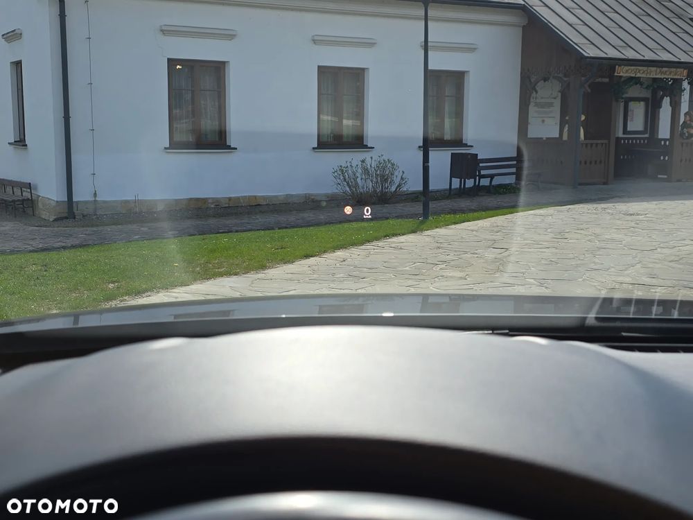 Mazda 3 e-SKYACTIV-G 2.0 M HYBRID 150 SELECTION - 26