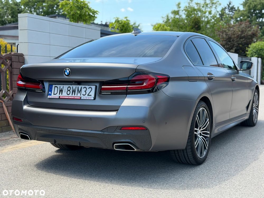BMW Seria 5 520d xDrive MHEV M Sport sport - 4