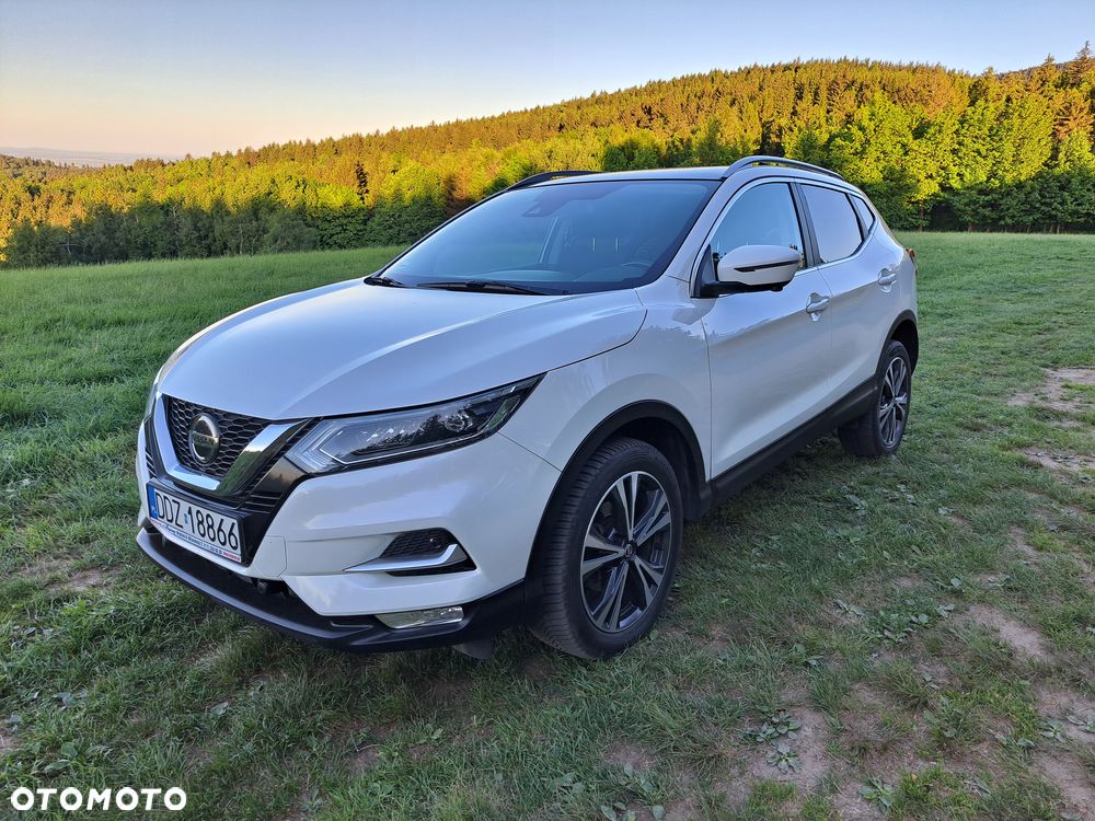 Nissan Qashqai 1.3 DIG-T N-Connecta - 2