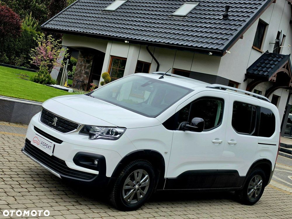 Peugeot Rifter - 17