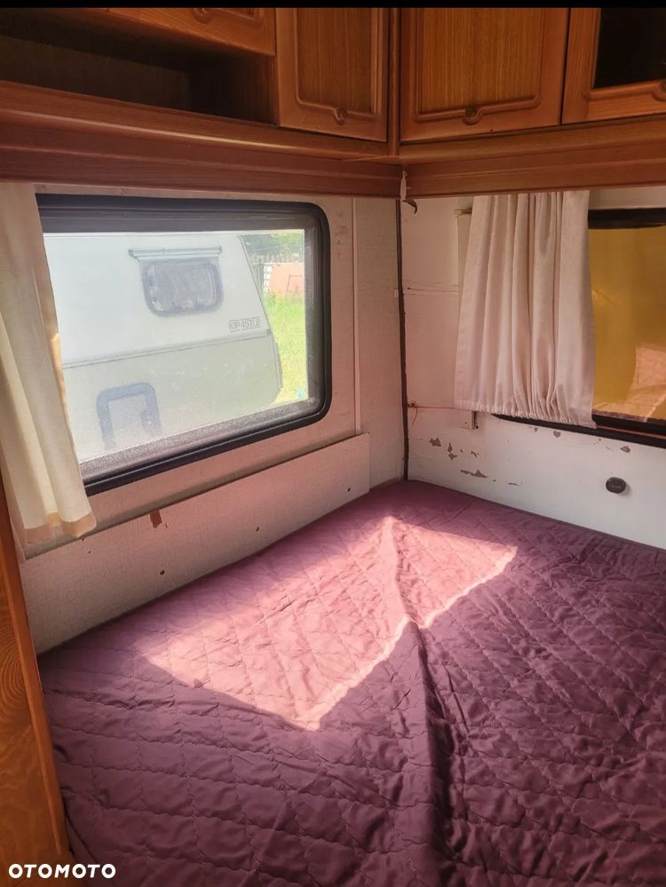 Hobby 370 De Luxe - 5