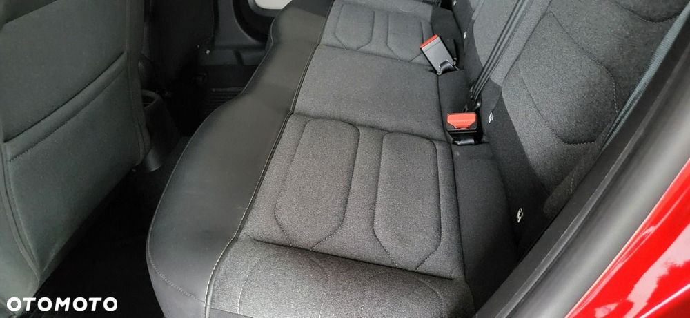 Citroën C3 Pure Tech 110 S&S EAT6 MAX - 26