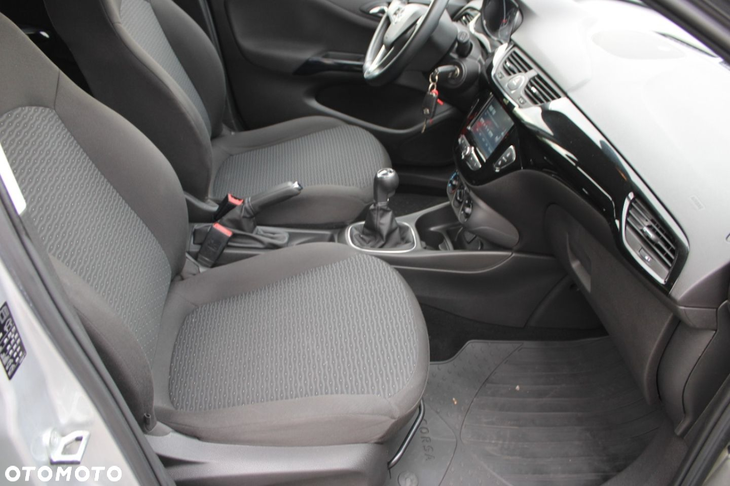 Opel Corsa - 28