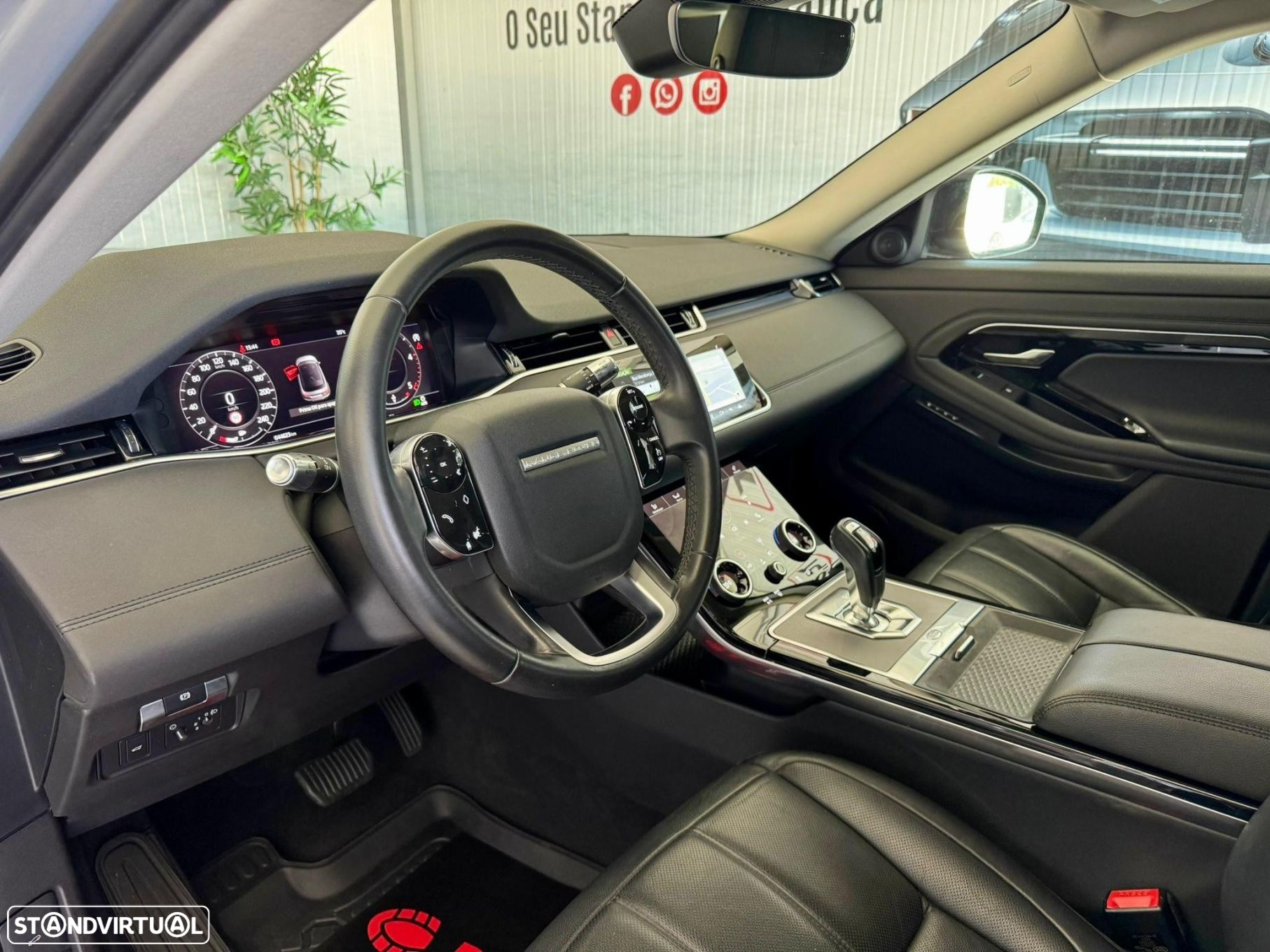 Land Rover Range Rover Evoque 2.0 D150 AWD S Auto - 8