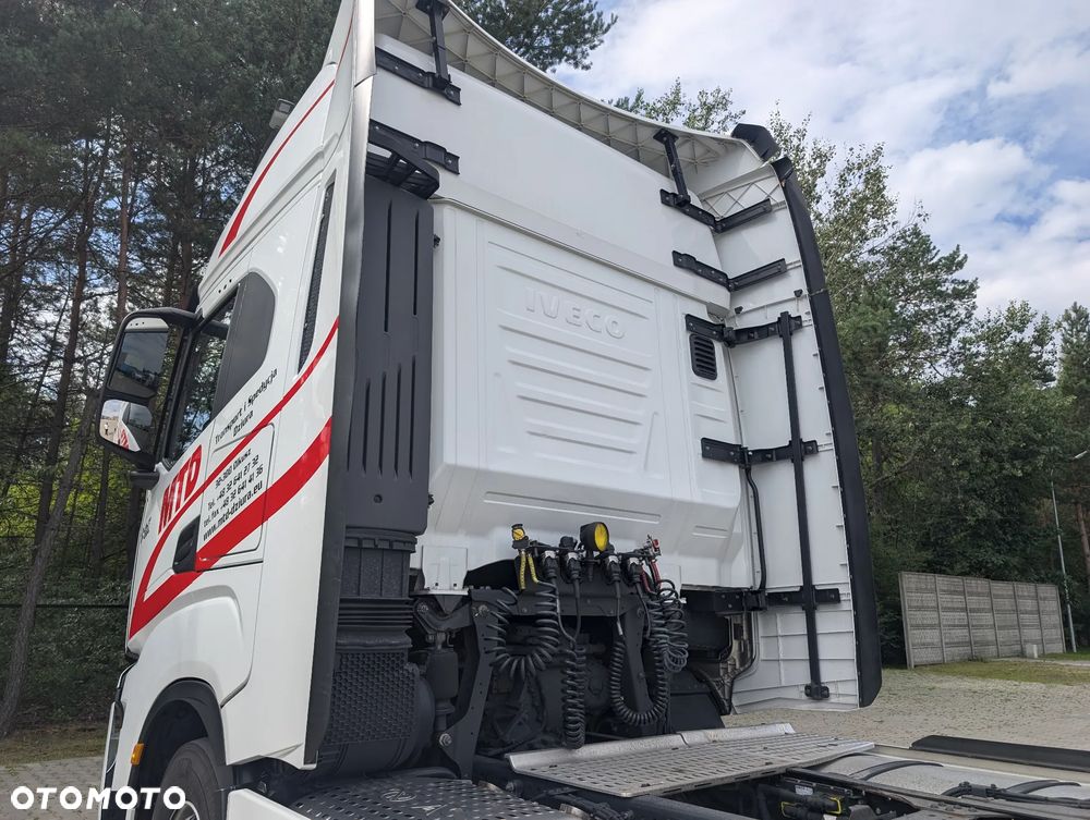 Iveco S-Way - 11