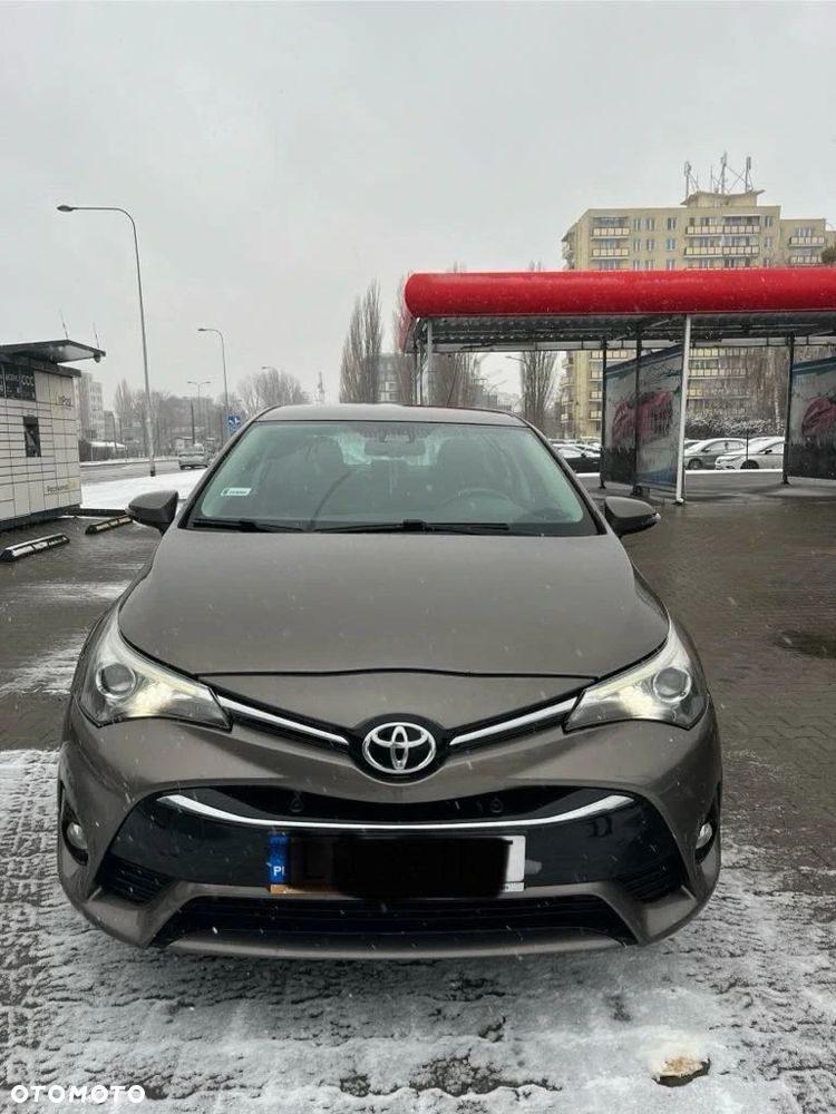 Toyota Avensis 1.6 D-4D Active - 2