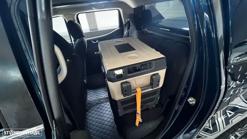 Nissan Navara 2.3 dCi CD 4WD N-Connecta Nav+Barras - 21