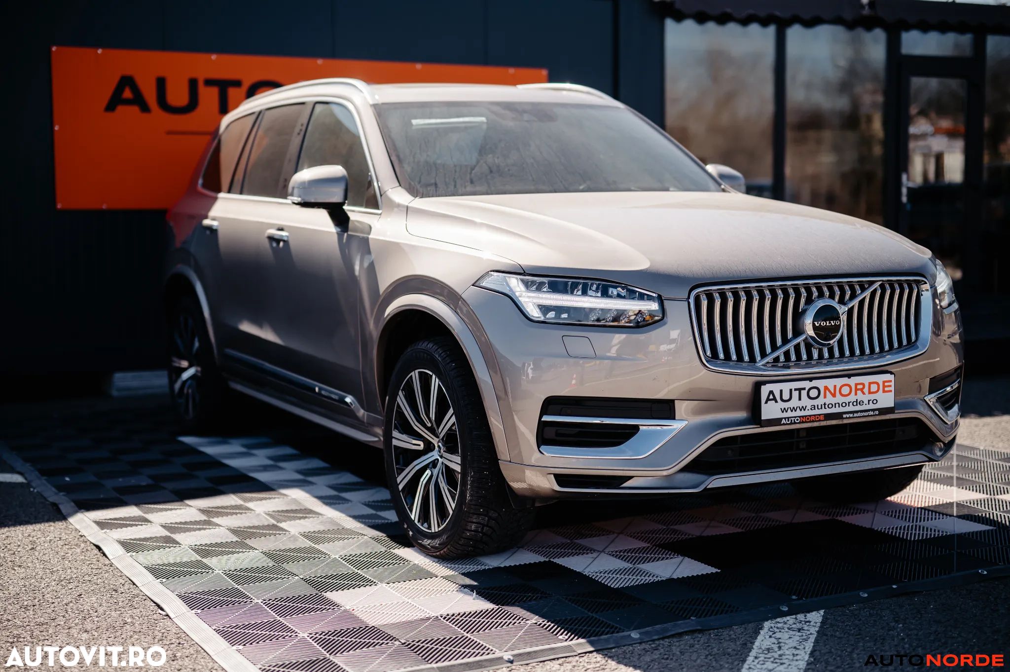 Volvo XC 90 Recharge T8 eAWD Inscription - 1