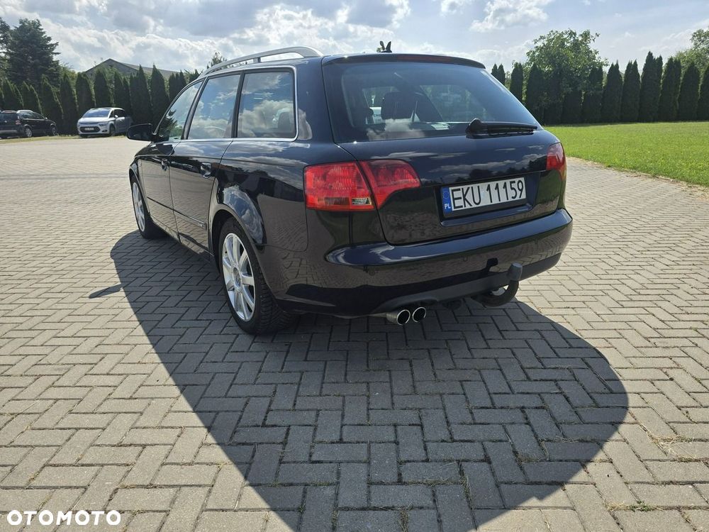 Audi A4 Avant - 4