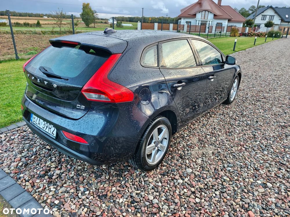 Volvo V40 D2 - 7