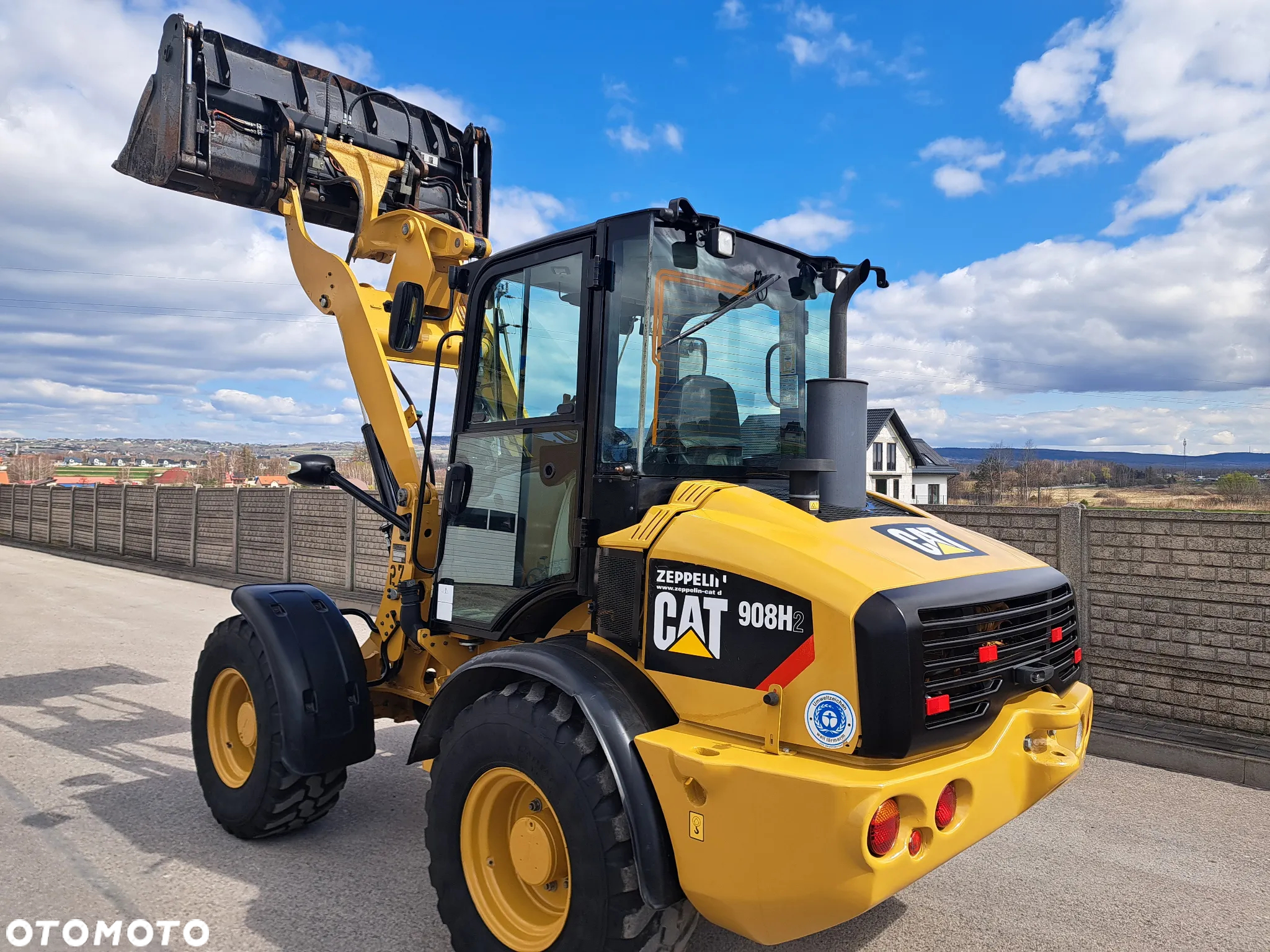 Caterpillar 908H2 - 6