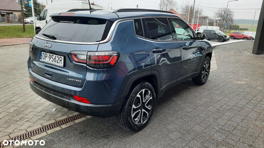 Jeep Compass - 4