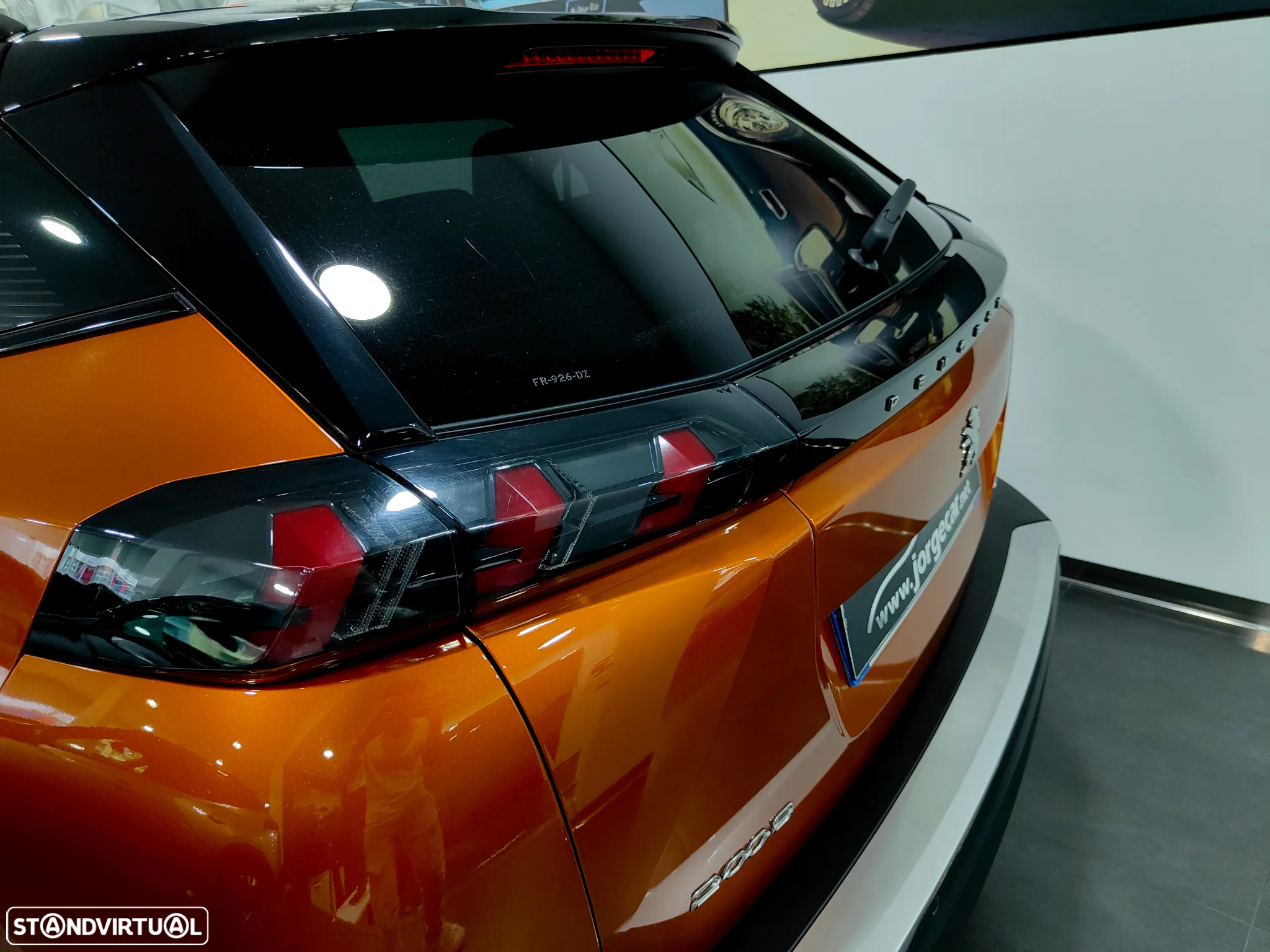 Peugeot 2008 1.2 PureTech GT Line - 19