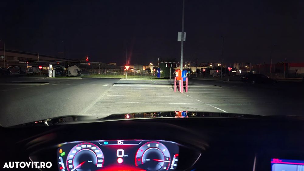 Peugeot 3008 2.0 BlueHDI S&S EAT8 GT - 24