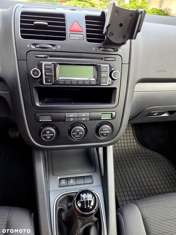 Volkswagen Golf 1.6 Edition - 23