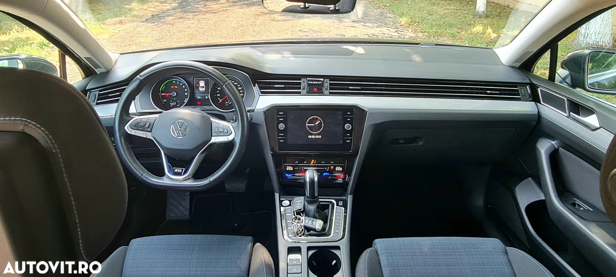 Volkswagen Passat Variant 1.4 TSI Plug-In-Hybrid DSG GTE - 11