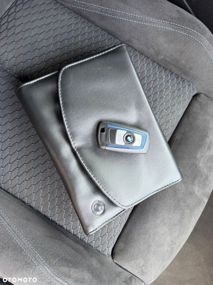 BMW Seria 2 220i M Sport - 30