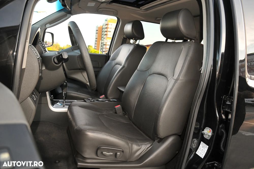Nissan Pathfinder 3.0 dCi V6 All Mode 4X4 LE Aut. - 6
