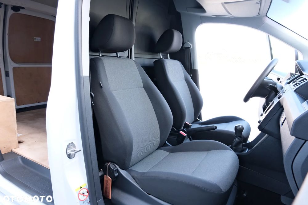 Volkswagen Caddy - 32
