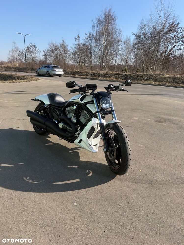 Harley-Davidson V-Rod Night Rod - 7